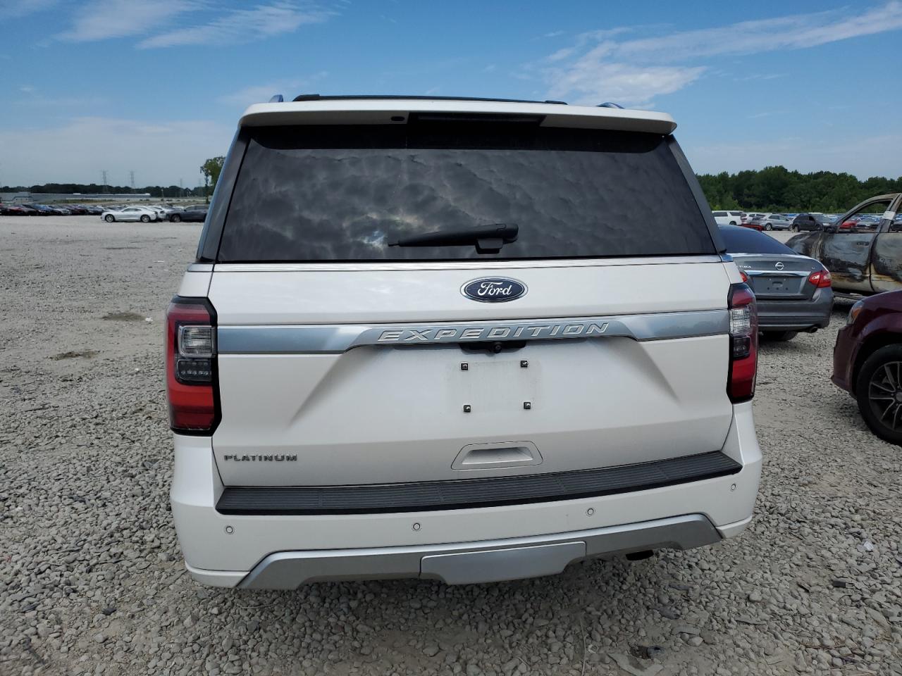 1FMJU1MT6JEA03018 2018 Ford Expedition Platinum