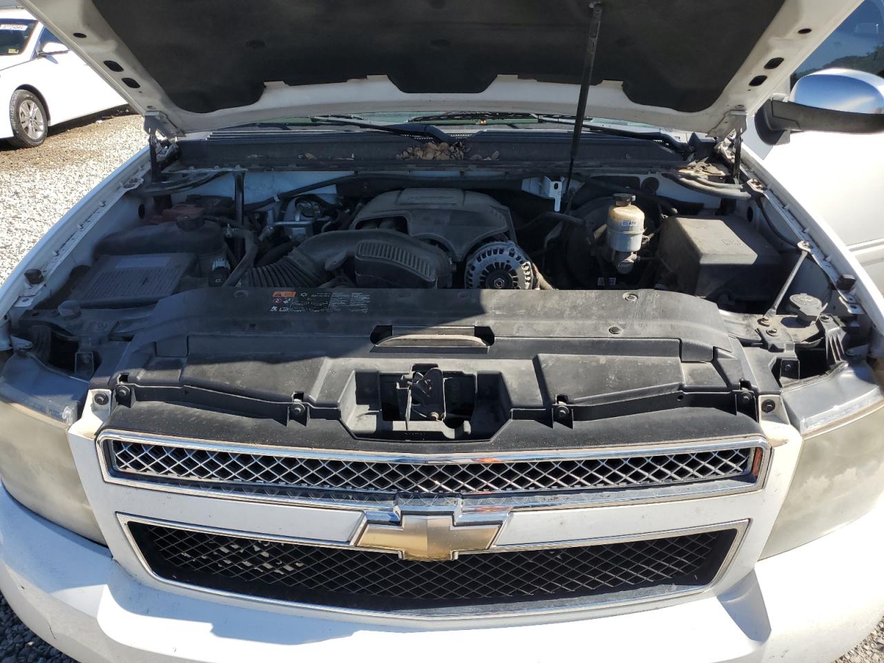 1GNSKBE04BR296329 2011 Chevrolet Tahoe K1500 Lt