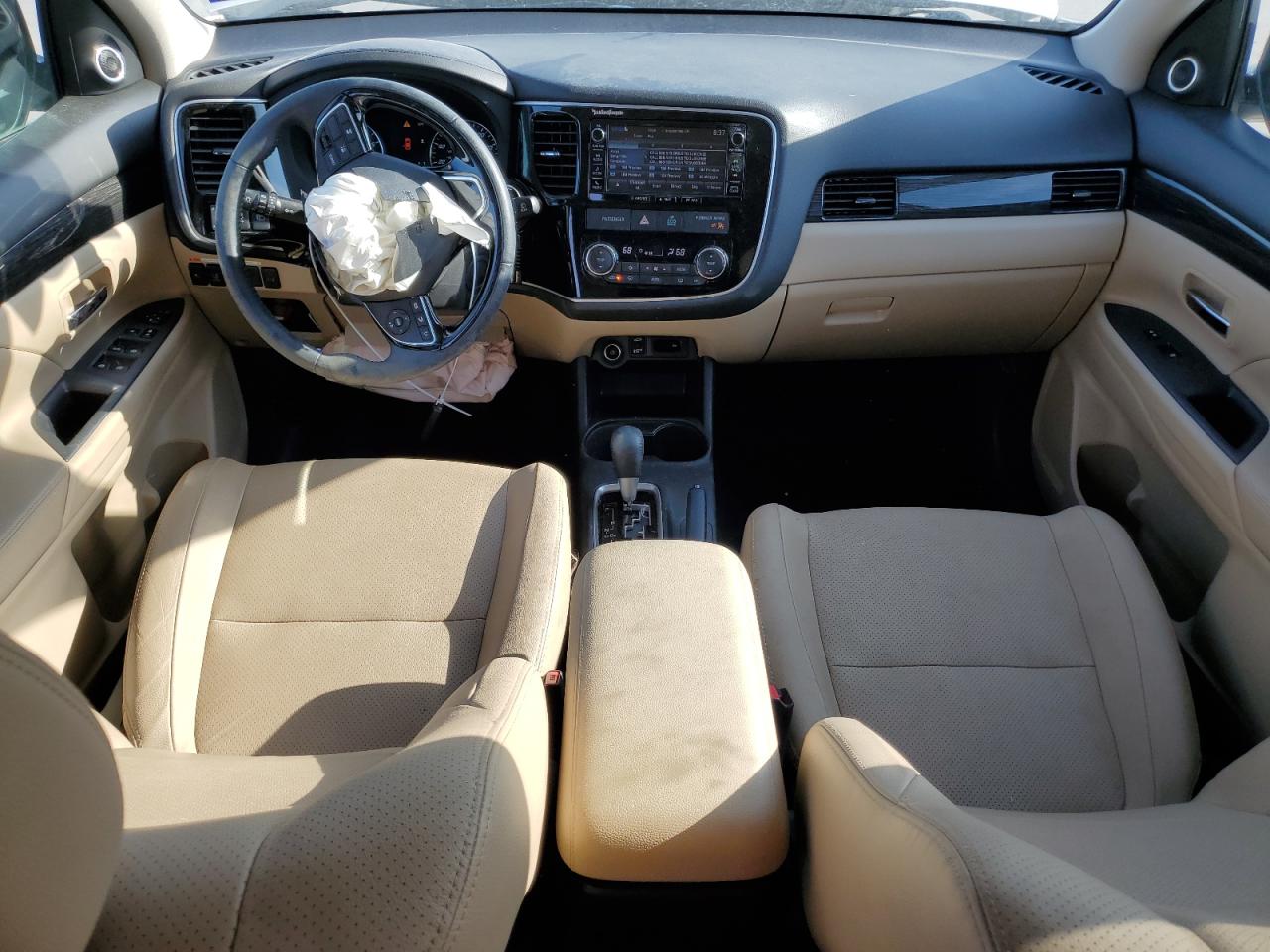 JA4AD3A32GZ009186 2016 Mitsubishi Outlander Se