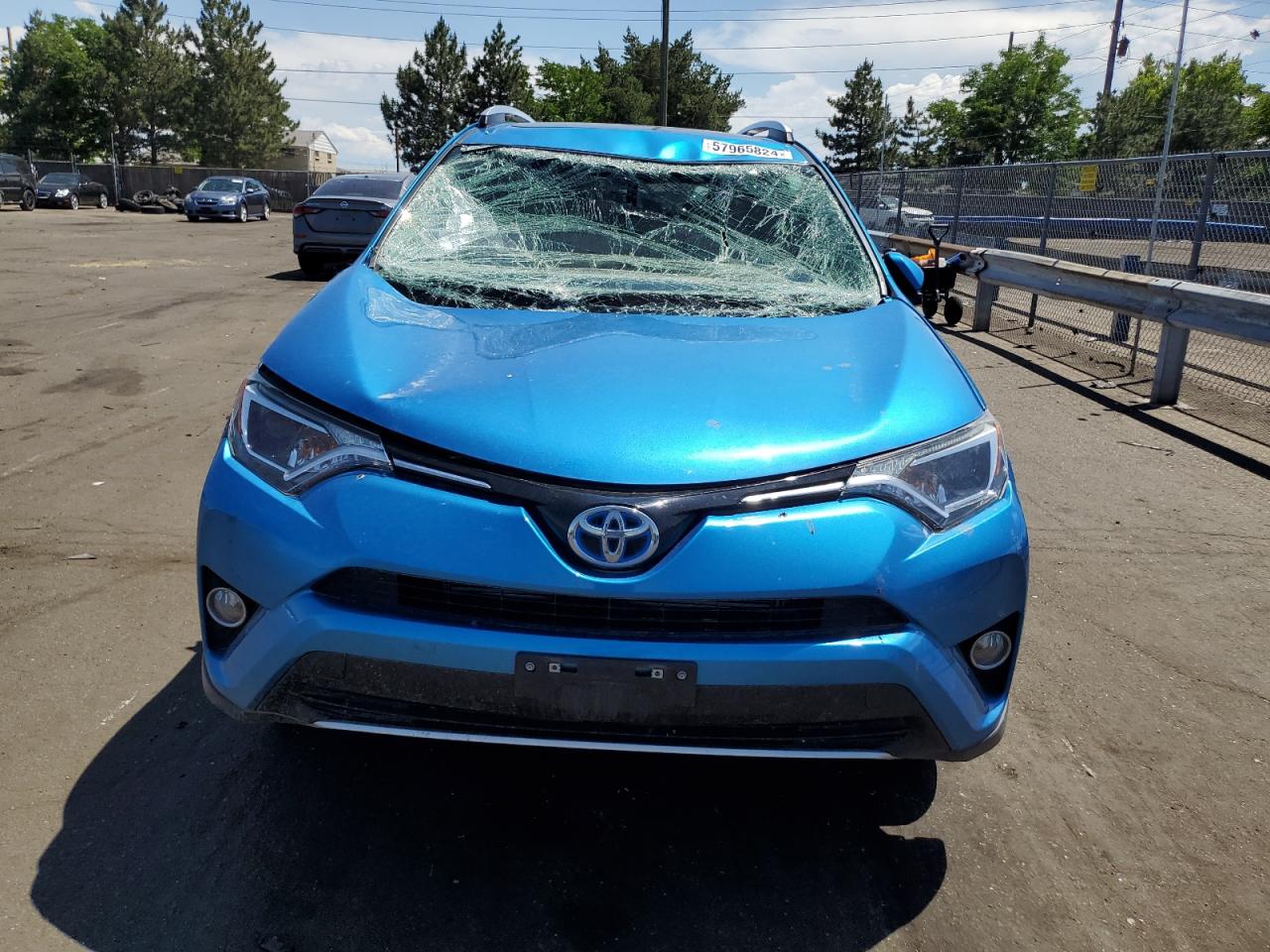 2016 Toyota Rav4 Hv Xle vin: JTMRJREV8GD055893