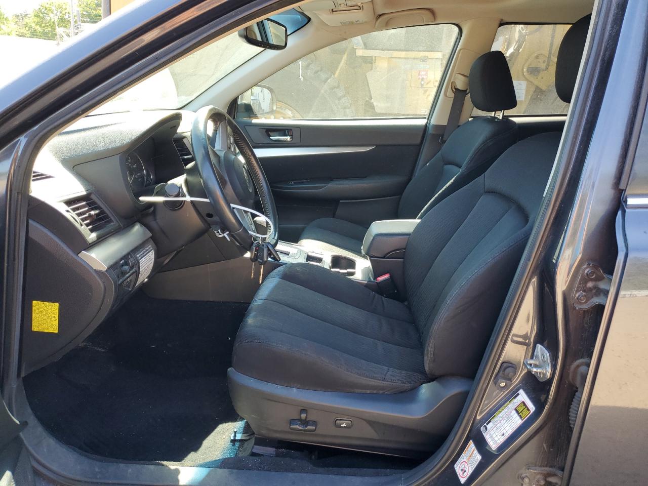 4S4BRBGC2B3361236 2011 Subaru Outback 2.5I Premium