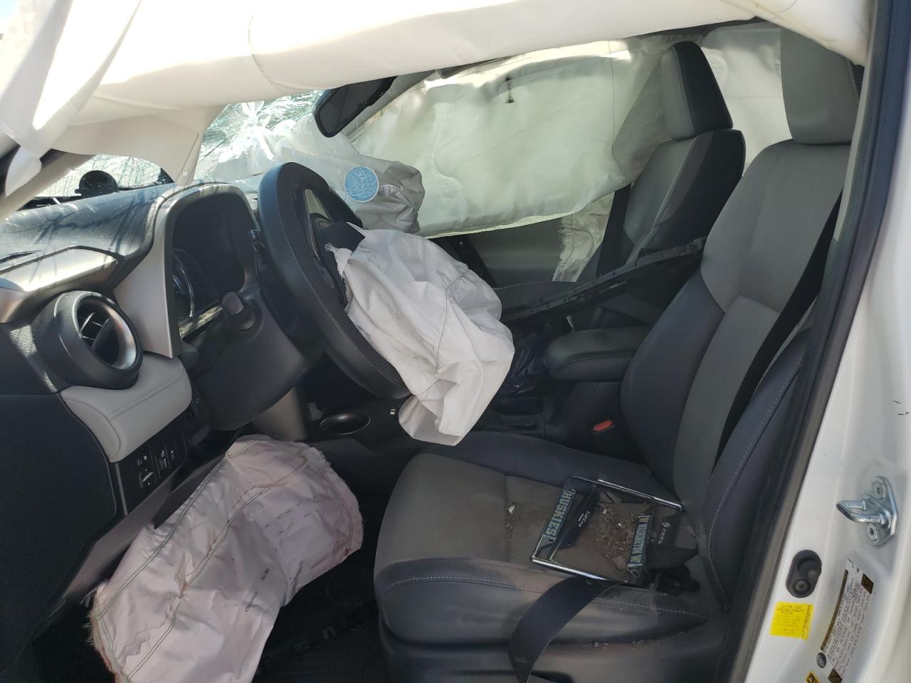 JTMYFREV0EJ011981 2014 Toyota Rav4 Limited