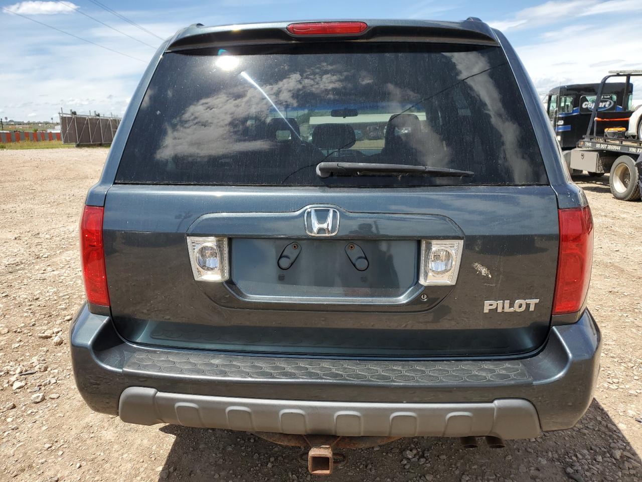 5FNYF18495B028130 2005 Honda Pilot Ex