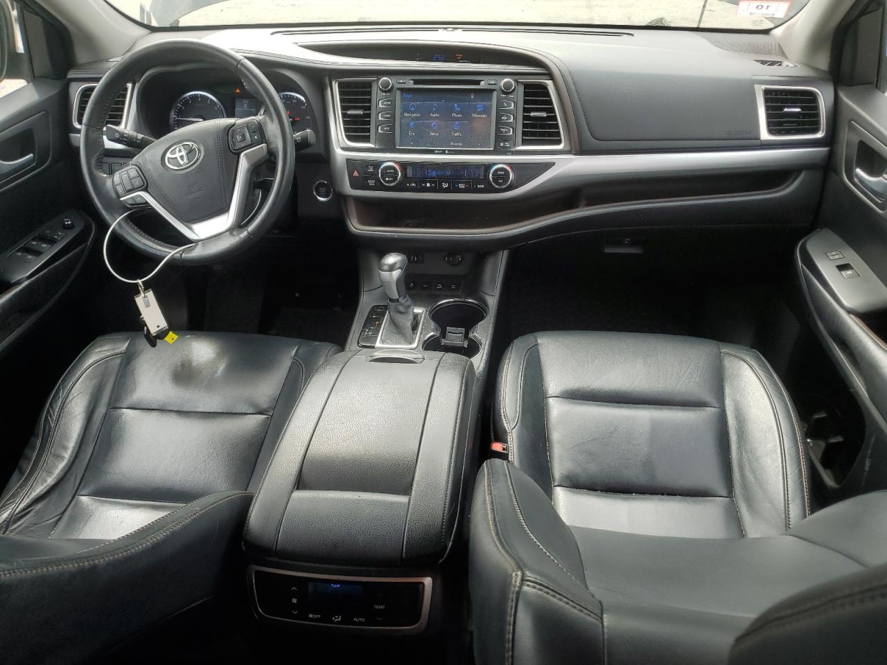 5TDJKRFHXFS141163 2015 Toyota Highlander Xle