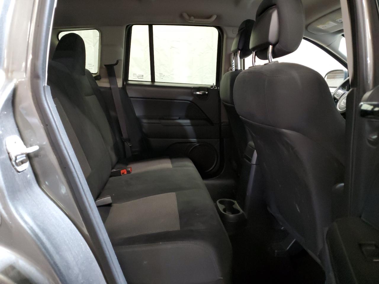 1J4NF1FB4BD229242 2011 Jeep Compass Sport