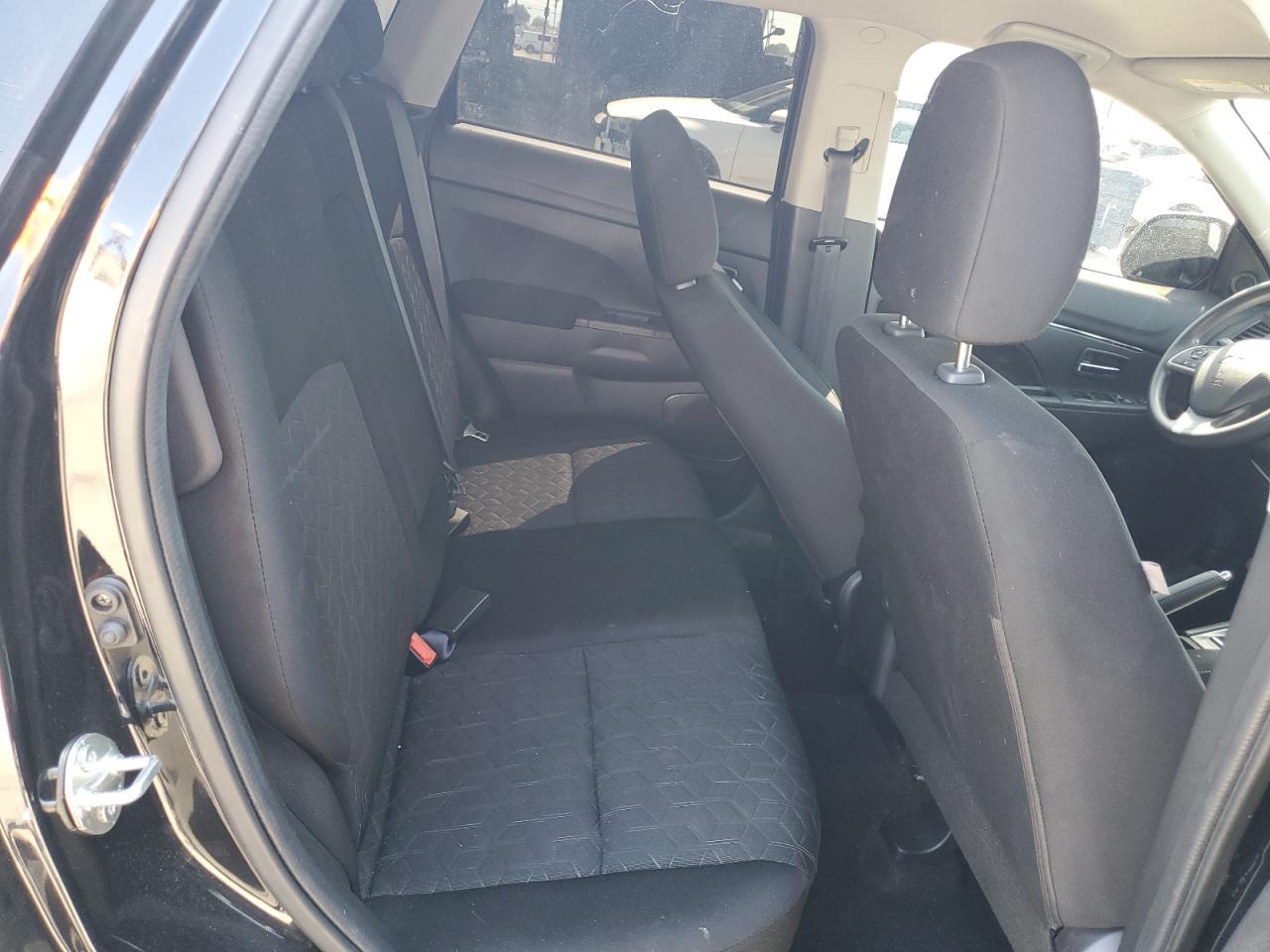 JA4APUAU2NU003940 2022 Mitsubishi Outlander Sport Es