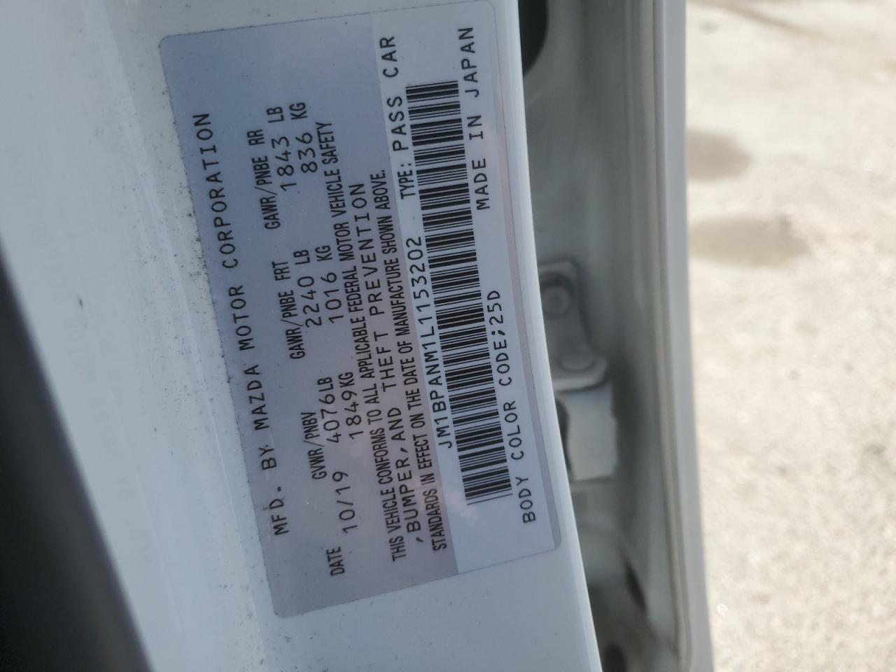 JM1BPANM1L1153202 2020 Mazda 3 Premium