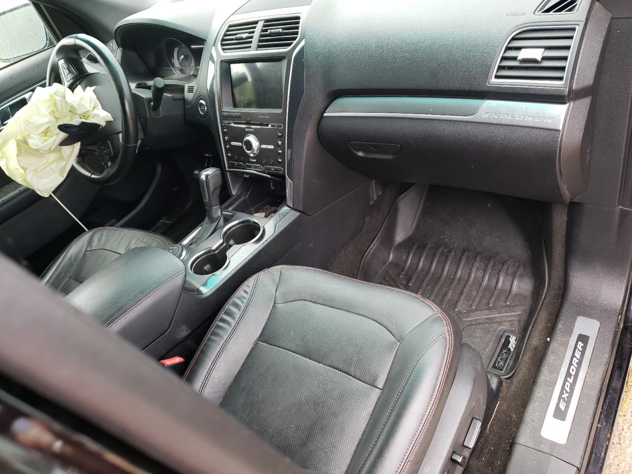1FM5K8GT9HGA27159 2017 Ford Explorer Sport
