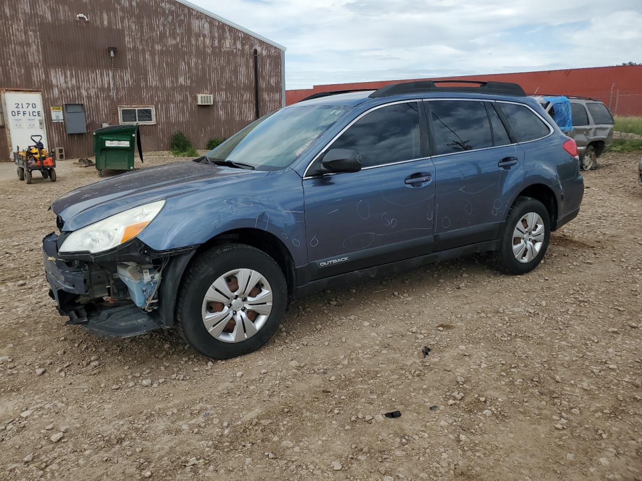 4S4BRCAC8D3306923 2013 Subaru Outback 2.5I