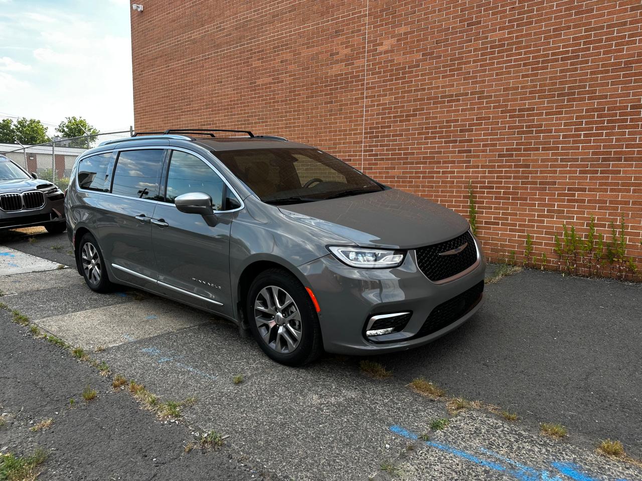 2021 Chrysler Pacifica Hybrid Pinnacle vin: 2C4RC1N76MR548347