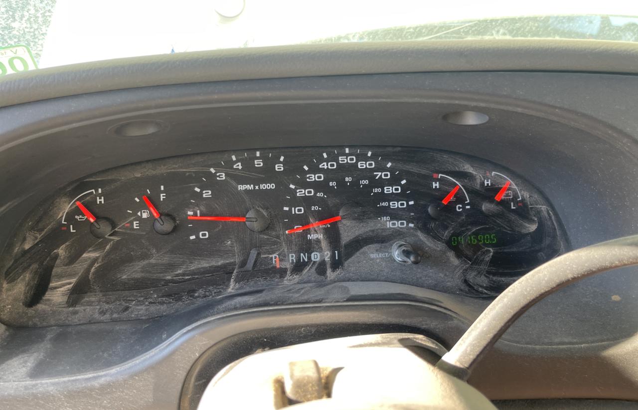 1FDWE35L84HA02825 2004 Ford Econoline E350 Super Duty Cutaway Van