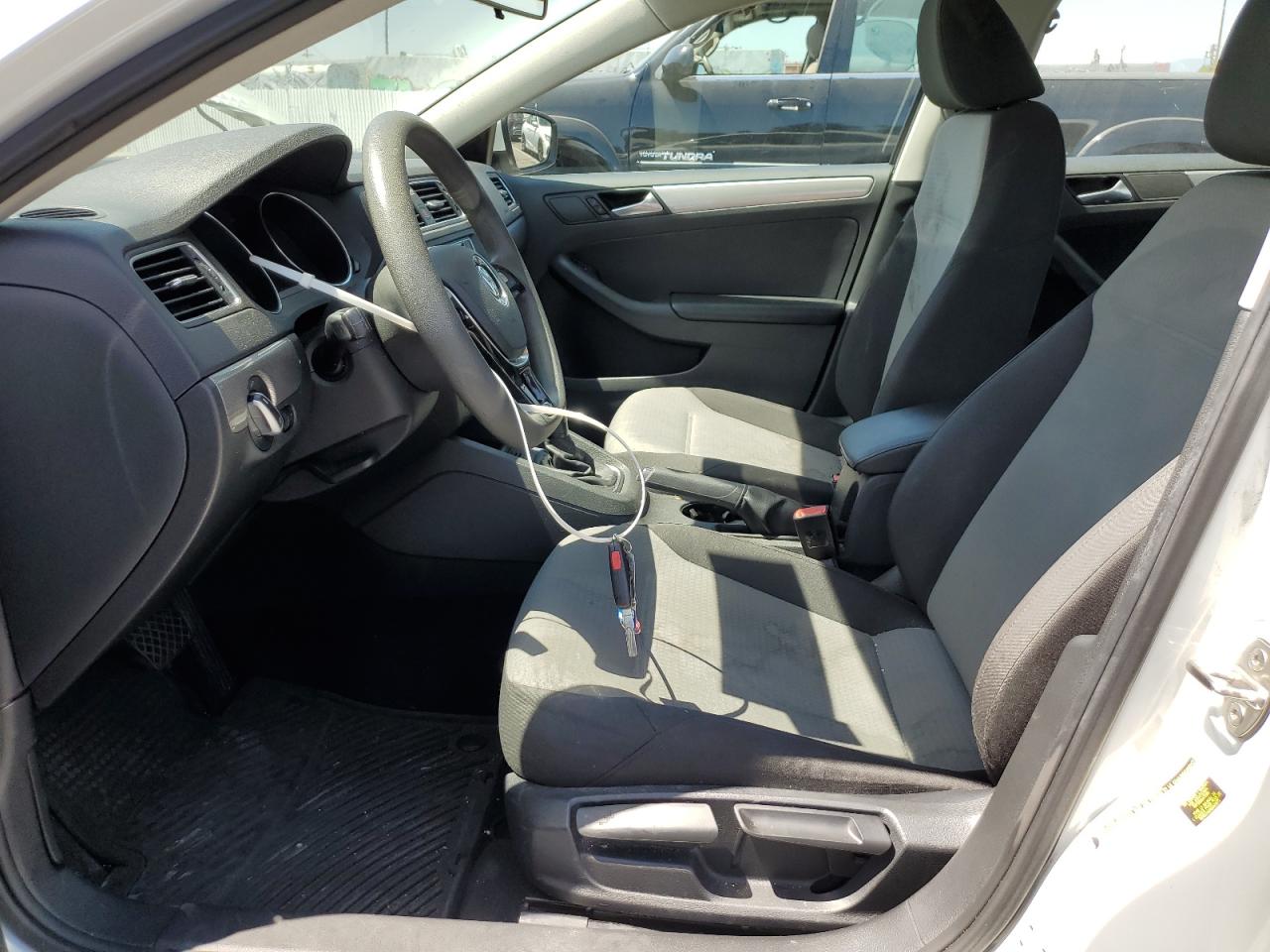 3VW2B7AJ0HM262061 2017 Volkswagen Jetta S