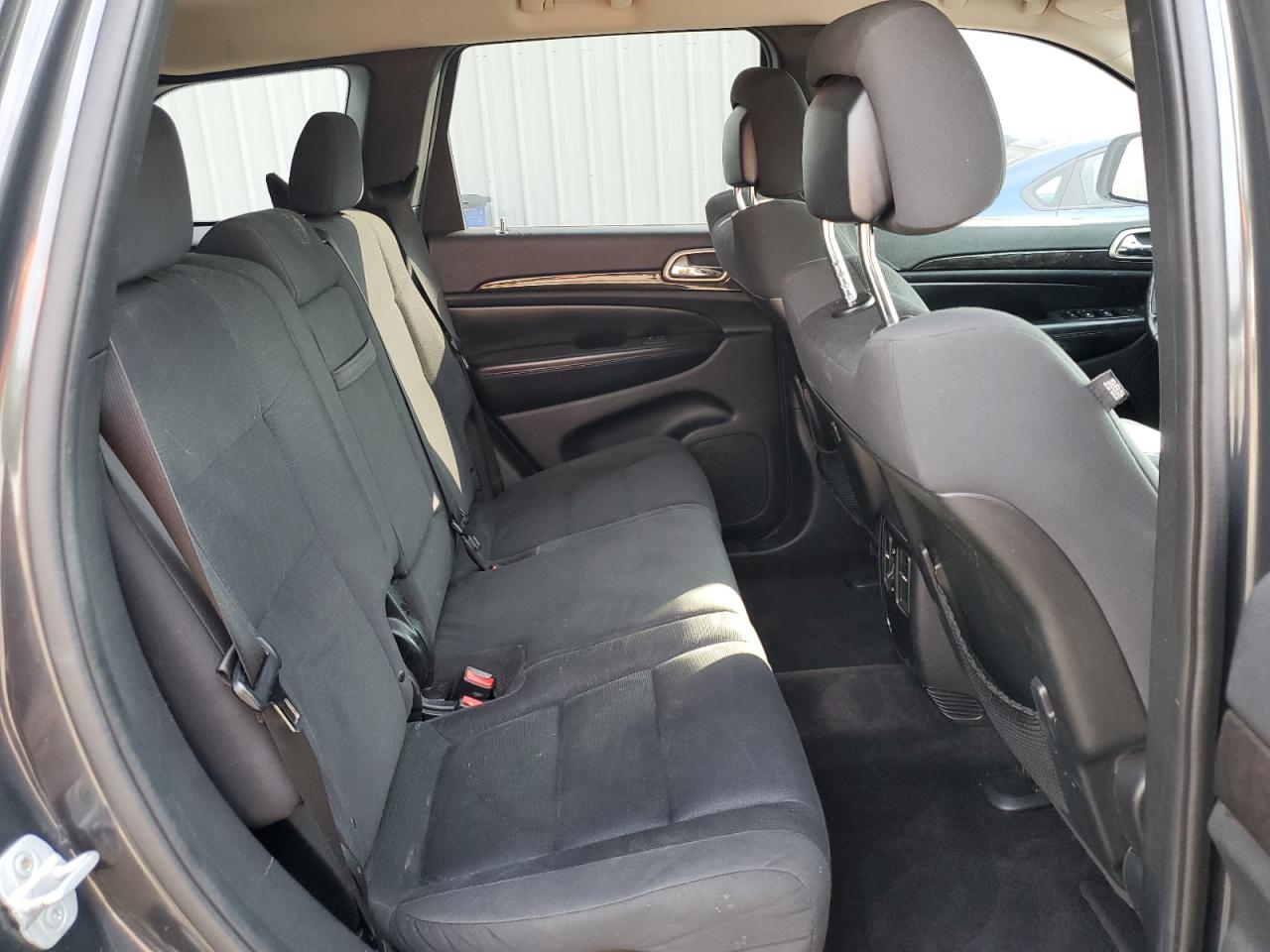 1J4RS4GG5BC541326 2011 Jeep Grand Cherokee Laredo