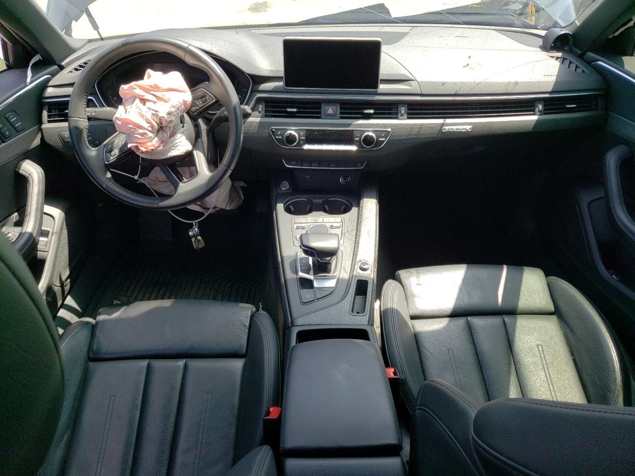 WAUENAF40KA100861 2019 Audi A4 Premium Plus