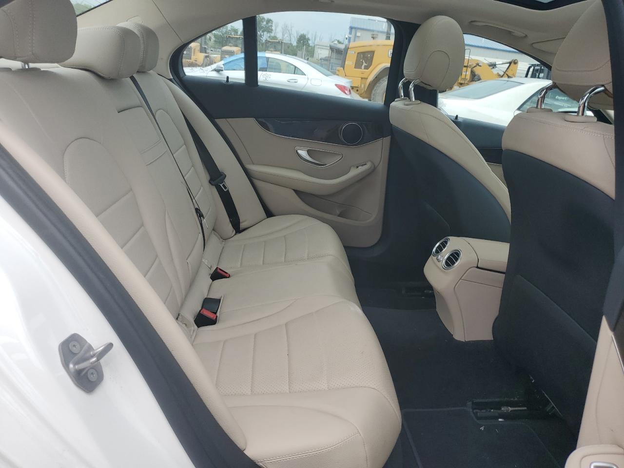 55SWF4KB4HU180612 2017 Mercedes-Benz C 300 4Matic