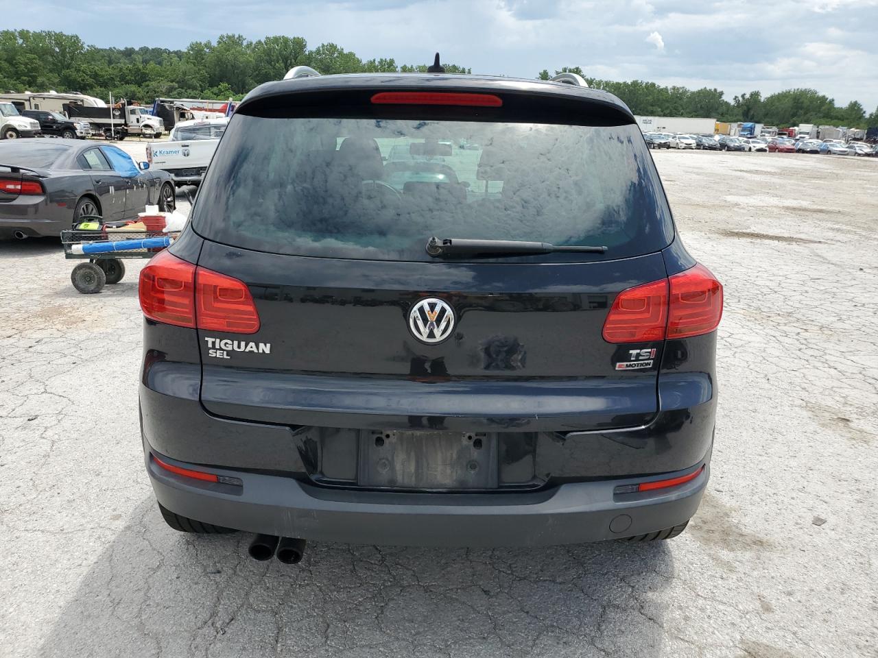 WVGWV7AX5HW504970 2017 Volkswagen Tiguan Sel