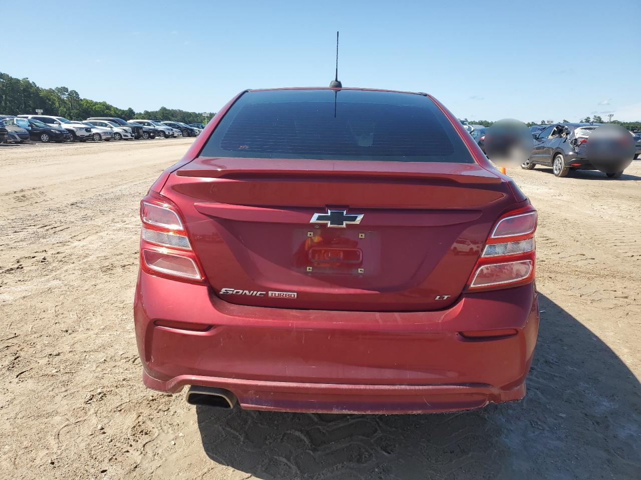 1G1JD5SB5J4101946 2018 Chevrolet Sonic Lt