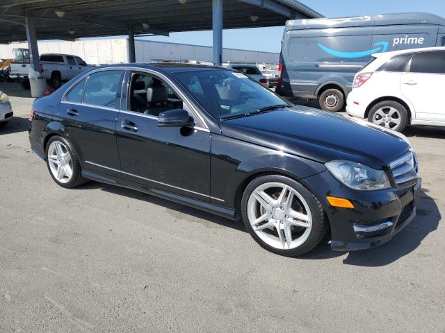 VIN WDDGF4HBXDA786275 2013 Mercedes-Benz C-Class, 250 no.4