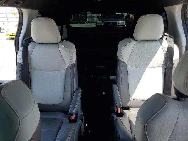 2021 TOYOTA SIENNA XSE - 5TDDRKEC0MS027417