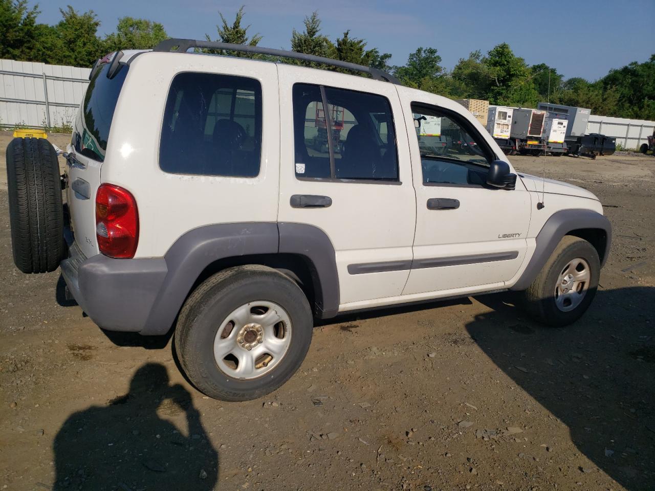 1J4GL48K44W136888 2004 Jeep Liberty Sport