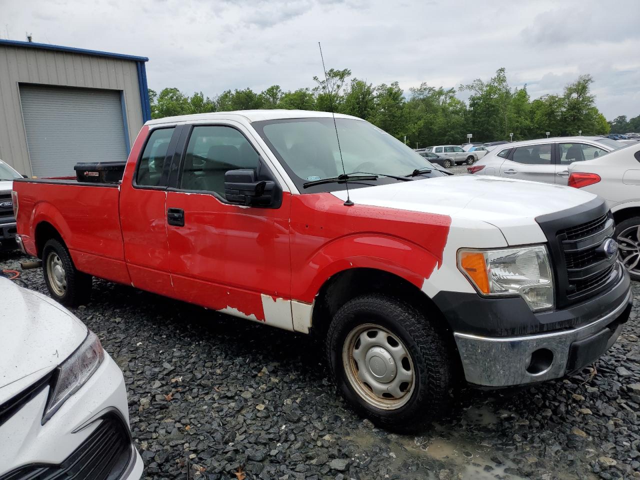 2014 Ford F150 Super Cab vin: 1FTFX1CF8EKG09487