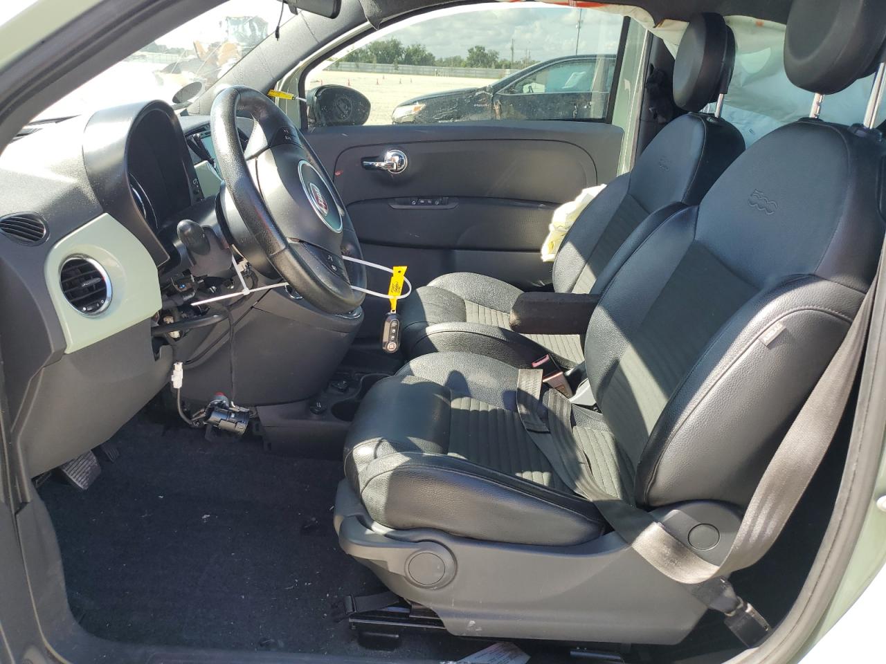 3C3CFFBR2FT676749 2015 Fiat 500 Sport