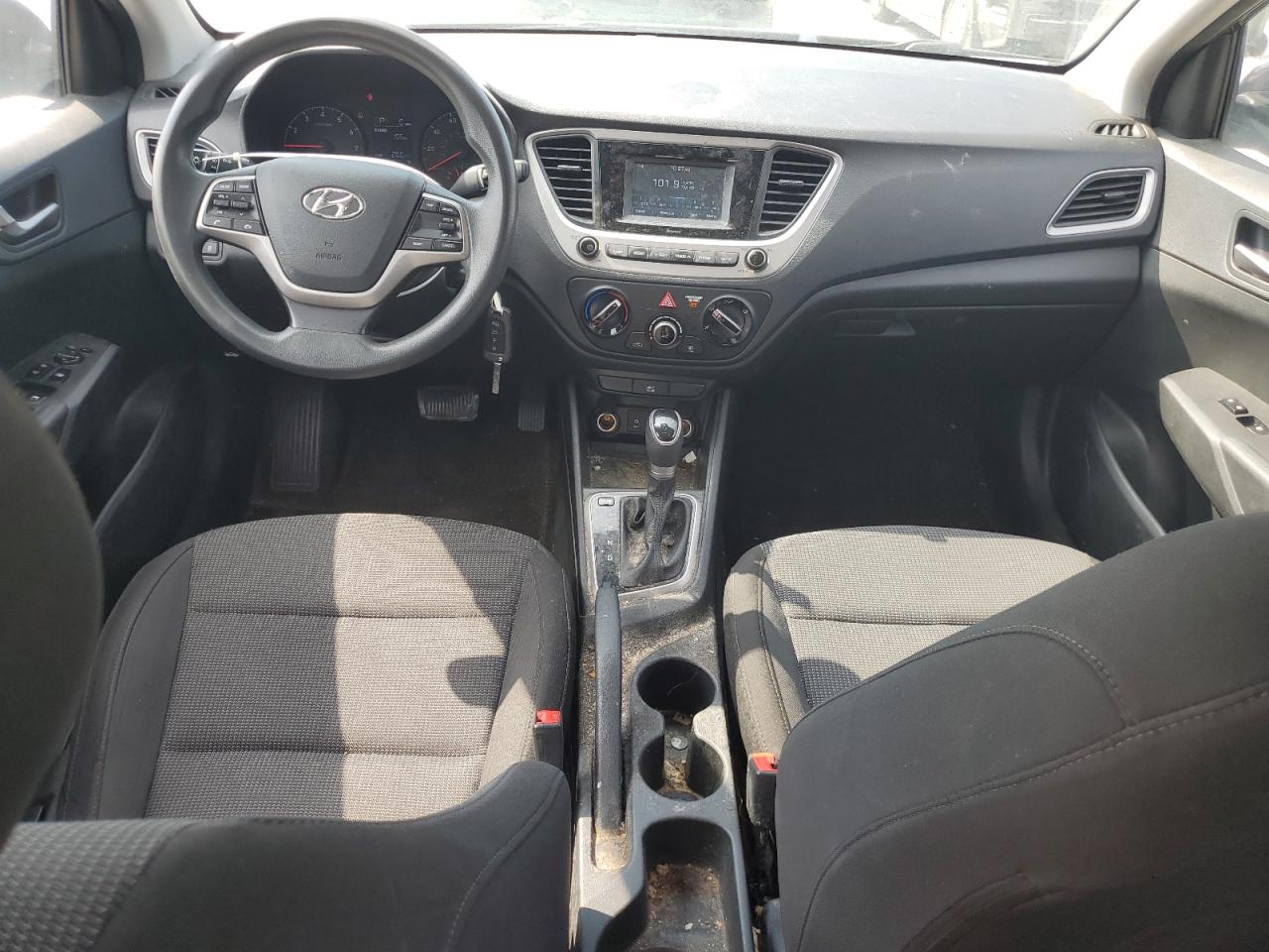 3KPC24A36KE080342 2019 Hyundai Accent Se