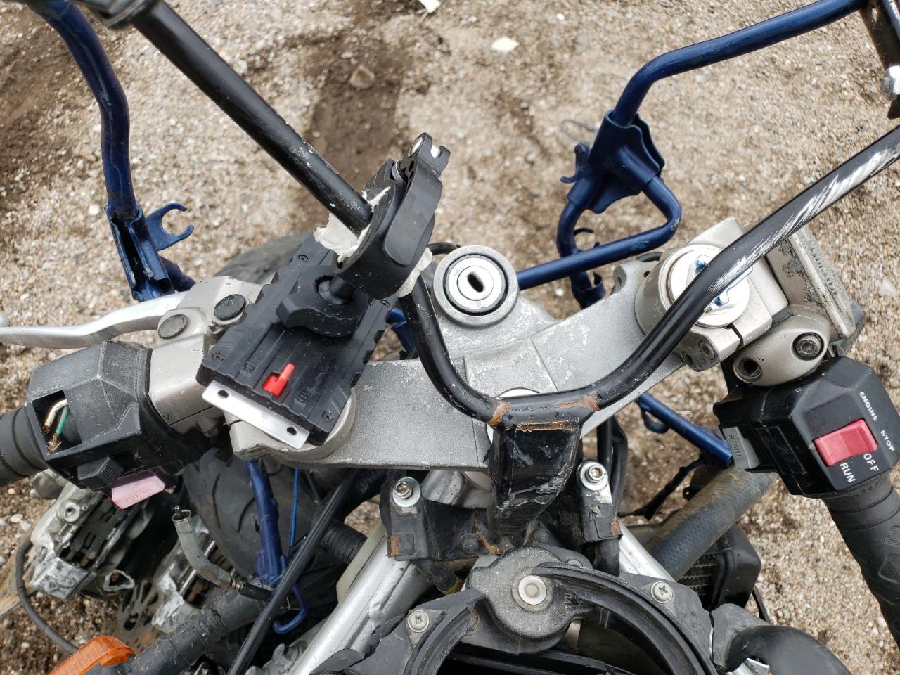 Lot #3217059981 1994 YAMAHA FZR600 R