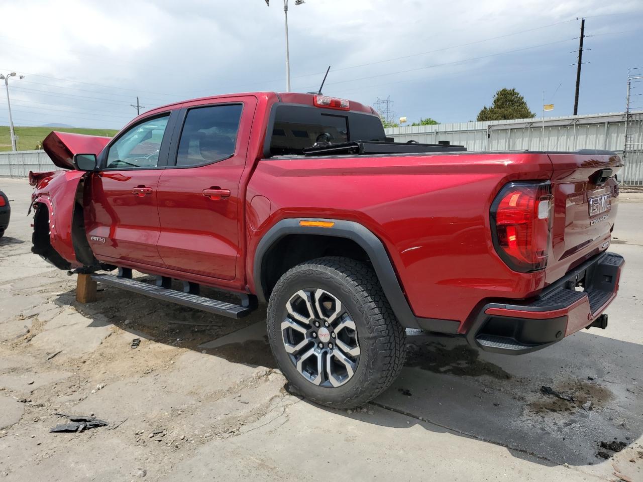 2023 GMC Canyon At4 vin: 1GTP6DEK3P1178682