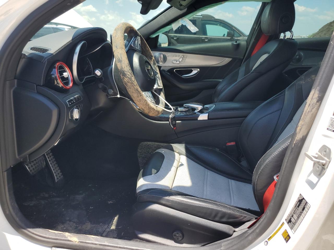 55SWF8HB8GU097679 2016 Mercedes-Benz C 63 Amg-S