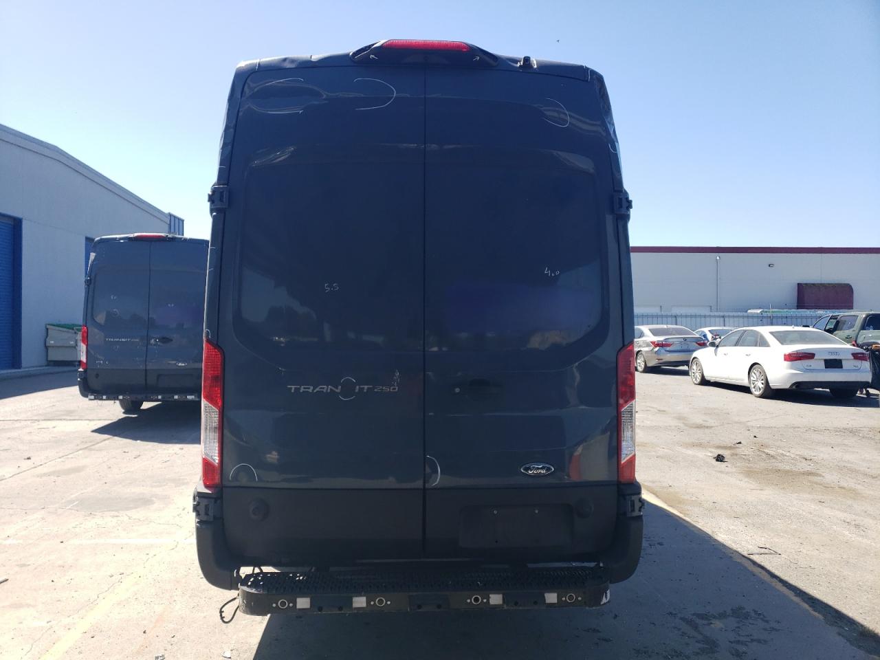 1FTBR3X88LKA72262 2020 Ford Transit T-250