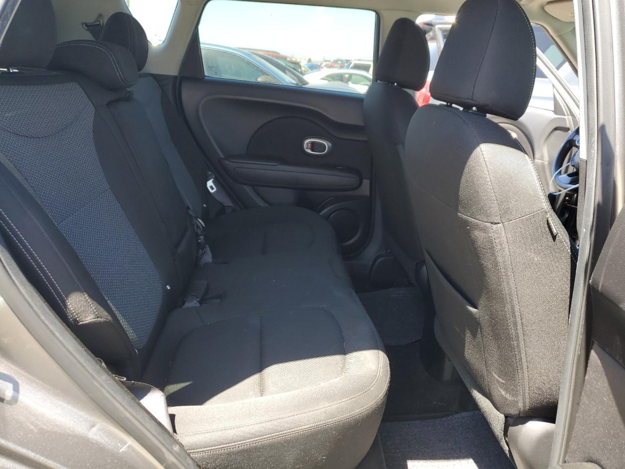KNDJP3A5XH7461429 2017 Kia Soul +