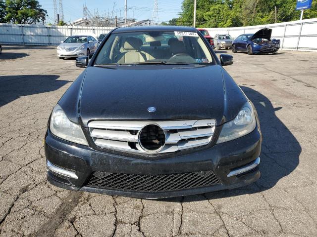 VIN WDDGF8AB1DR264881 2013 Mercedes-Benz C-Class, 3... no.5