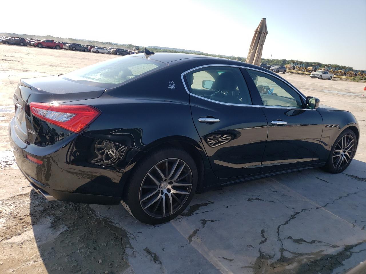 2015 Maserati Ghibli vin: ZAM57XSAXF1146405