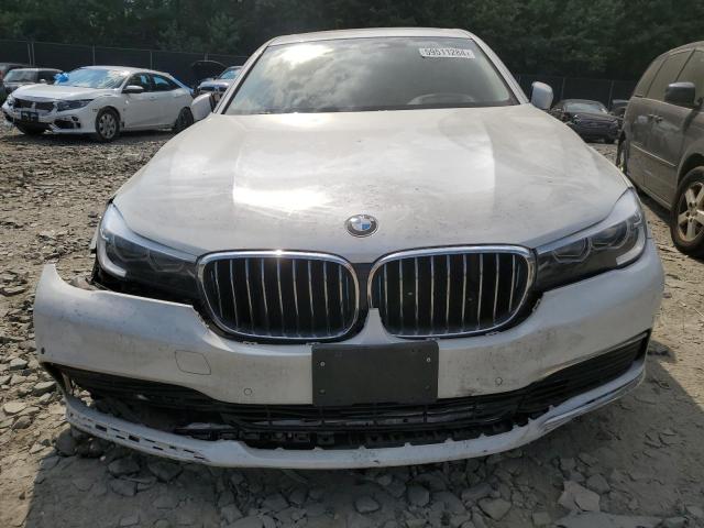 VIN WBA7J2C56KB246411 2019 BMW 7 Series, 740 XE no.5