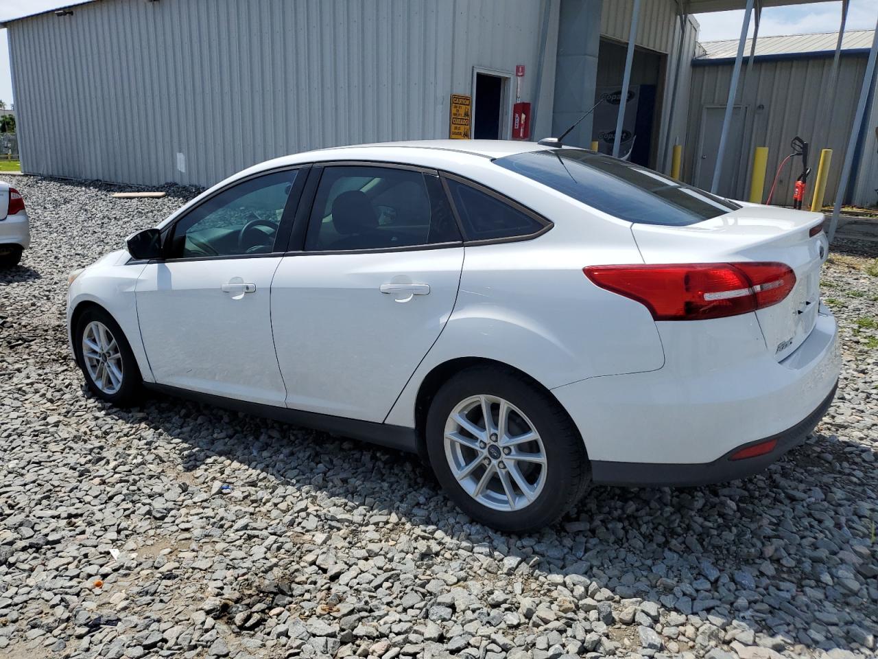 Lot #2662070019 2016 FORD FOCUS SE