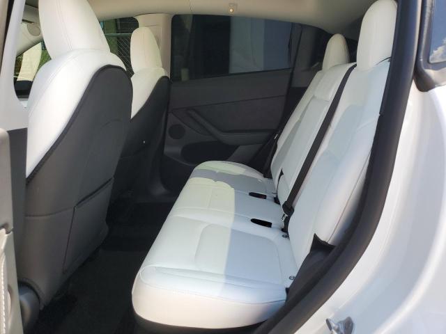 2024 TESLA MODEL Y - 7SAYGDEF7RF046946