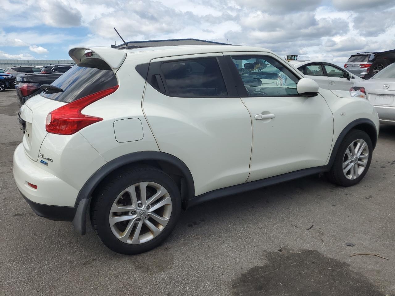 JN8AF5MV6CT125789 2012 Nissan Juke S