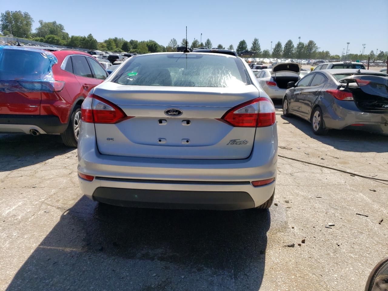 3FADP4BJ6FM129365 2015 Ford Fiesta Se