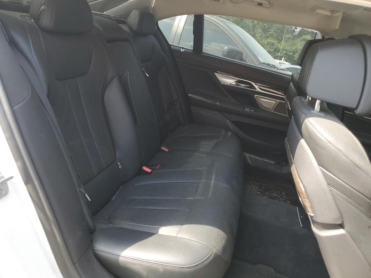 WBA7J2C56KB246411 2019 BMW 740 Xe