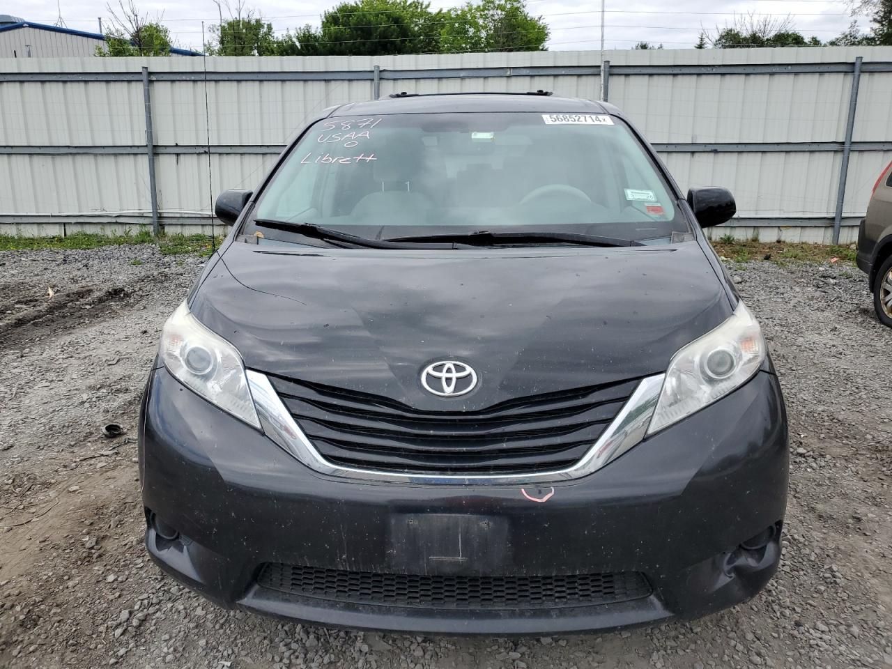 5TDJK3DCXDS060102 2013 Toyota Sienna Le