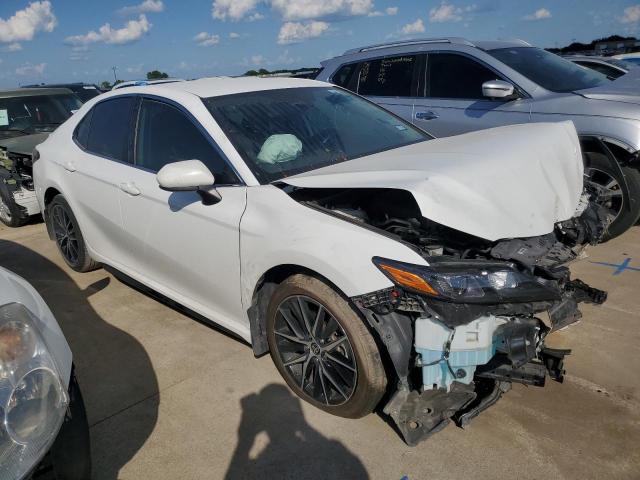 VIN 4T1G11AKXMU421249 2021 Toyota Camry, SE no.4