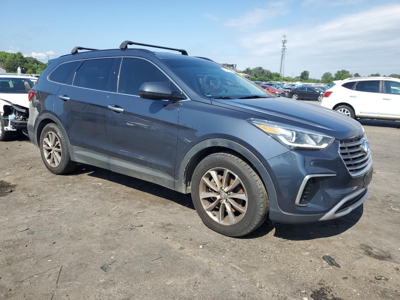 2017 Hyundai Santa Fe Se vin: KM8SMDHF4HU220951