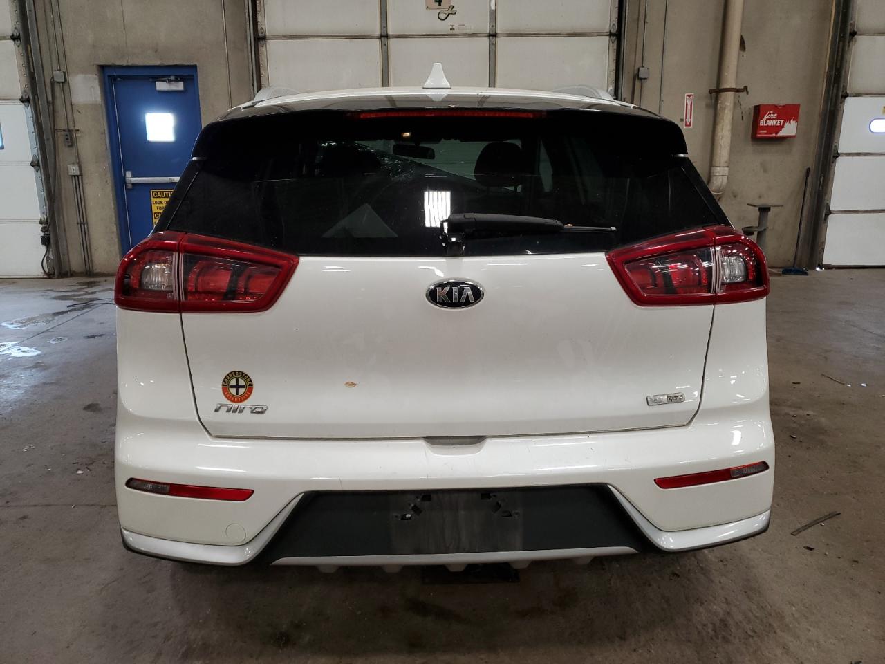 KNDCB3LC9J5179142 2018 Kia Niro Fe