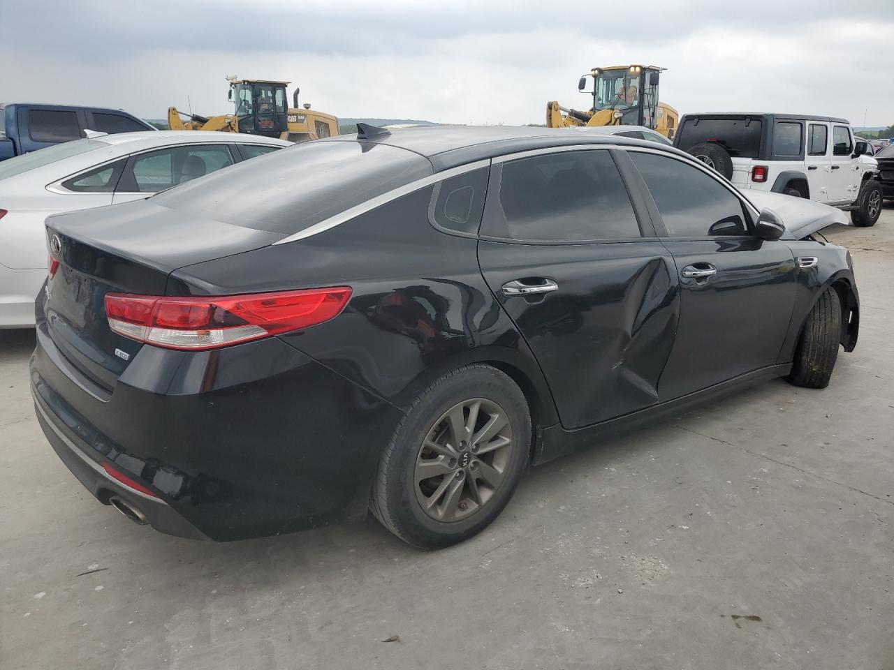 2016 Kia Optima Lx vin: 5XXGT4L14GG080932