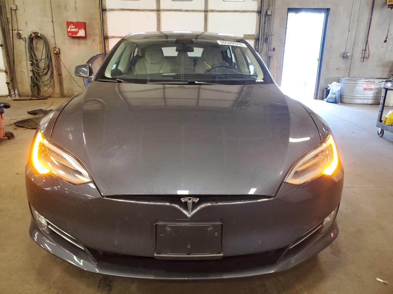 2019 Tesla Model S vin: 5YJSA1E25KF297440