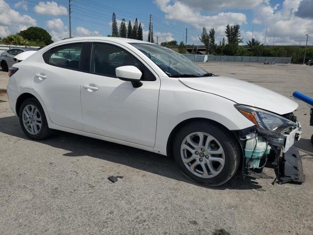 2018 Toyota Yaris Ia VIN: 3MYDLBYV2JY313967 Lot: 57605894