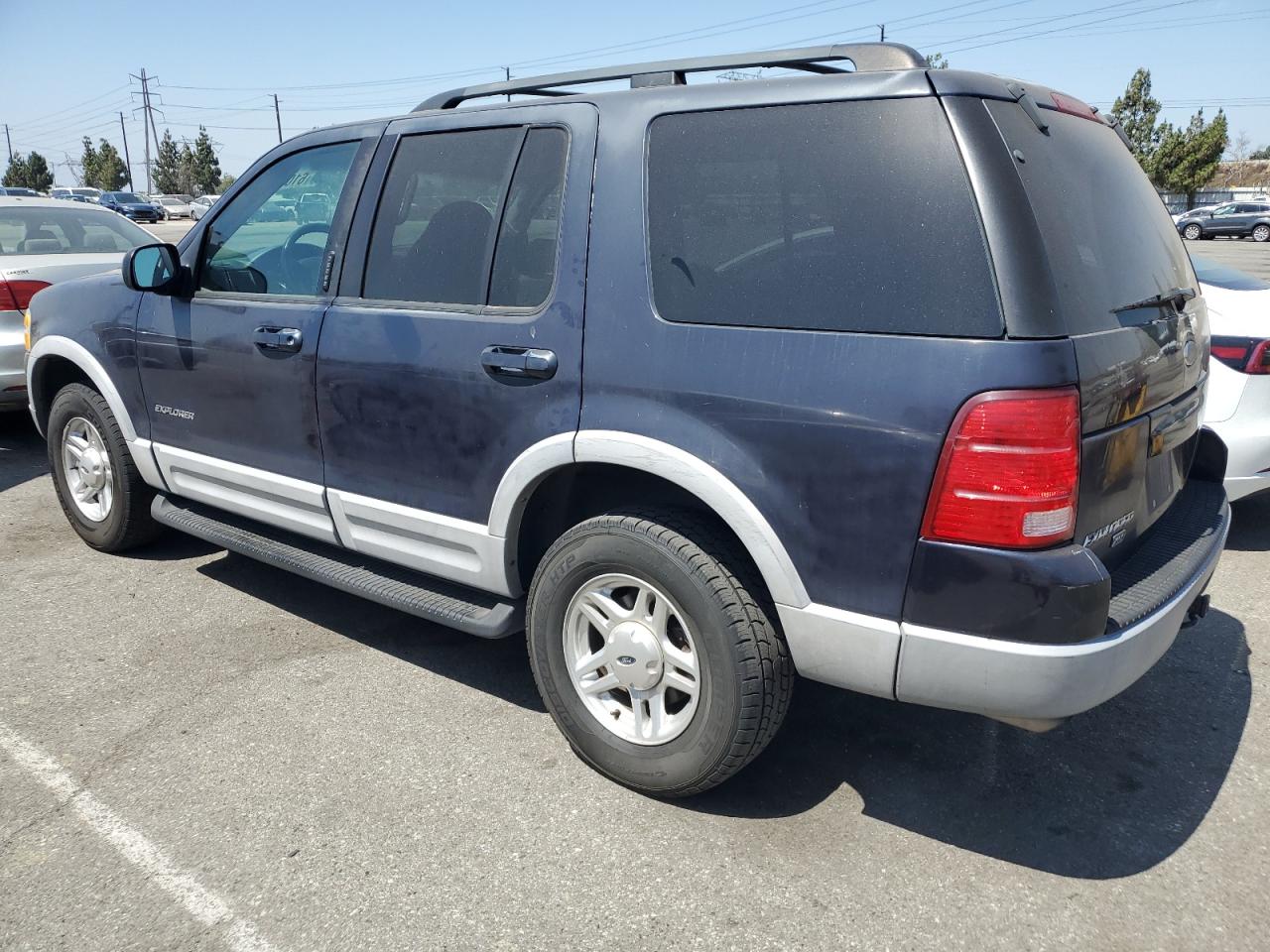 1FMZU63E62ZB77118 2002 Ford Explorer Xlt