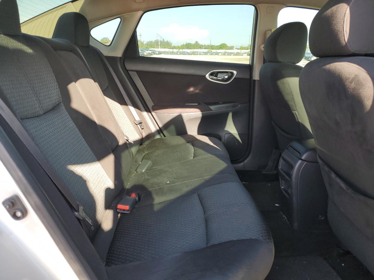 3N1AB7AP9FY310989 2015 Nissan Sentra S