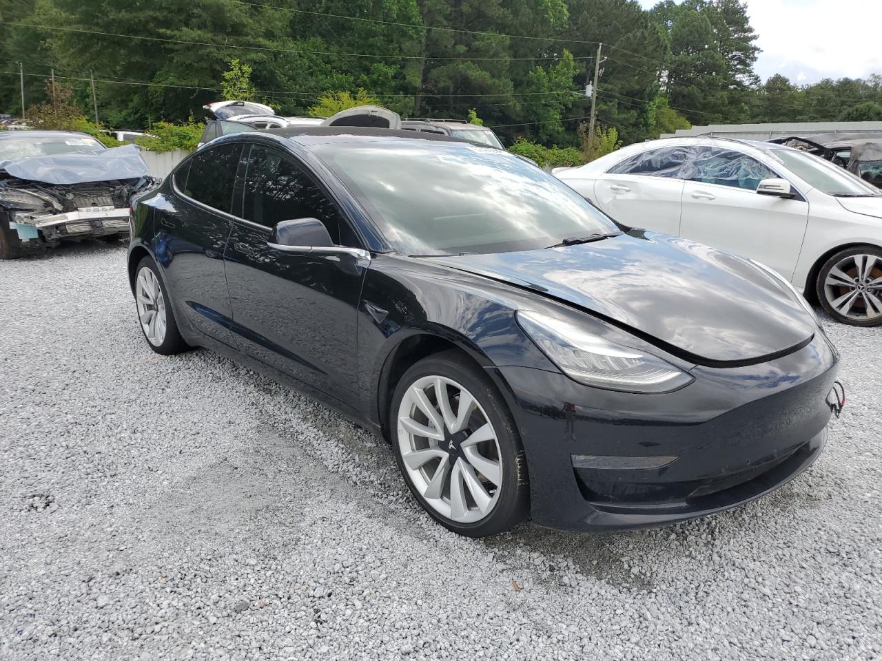 2018 Tesla Model 3 vin: 5YJ3E1EA2JF076473